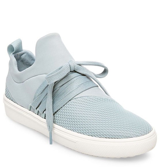 steve madden lancer light blue